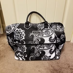Overnight expandable bag